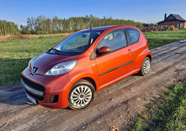 Peugeot 107 cena 10300 przebieg: 103000, rok produkcji 2009 z Hel małe 277